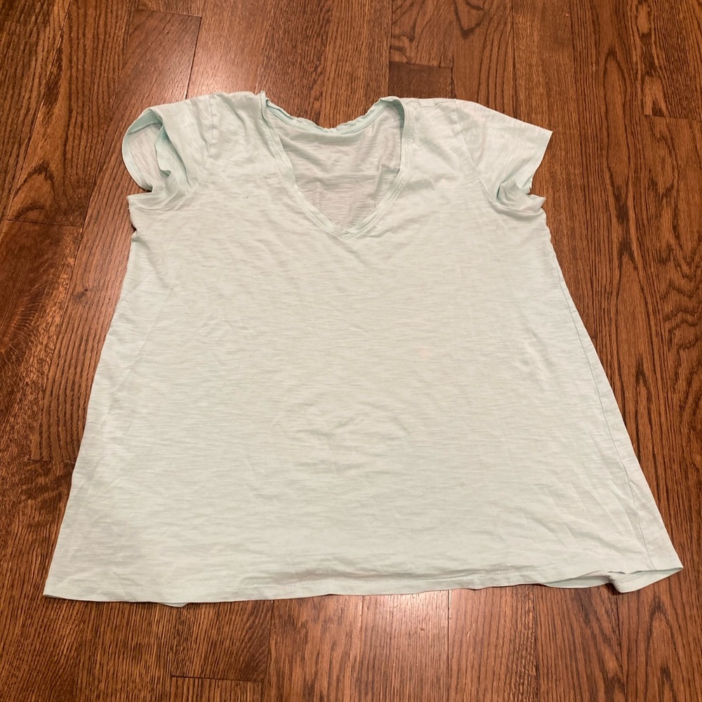 Lilly Pulitzer teal blue V neck small